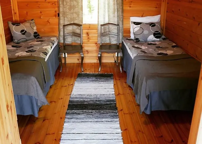 بيت ضيافة Miekkalan Aitat 2*