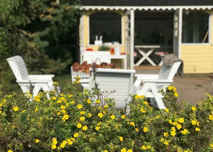 بيت ضيافة Miekkalan Aitat 2*